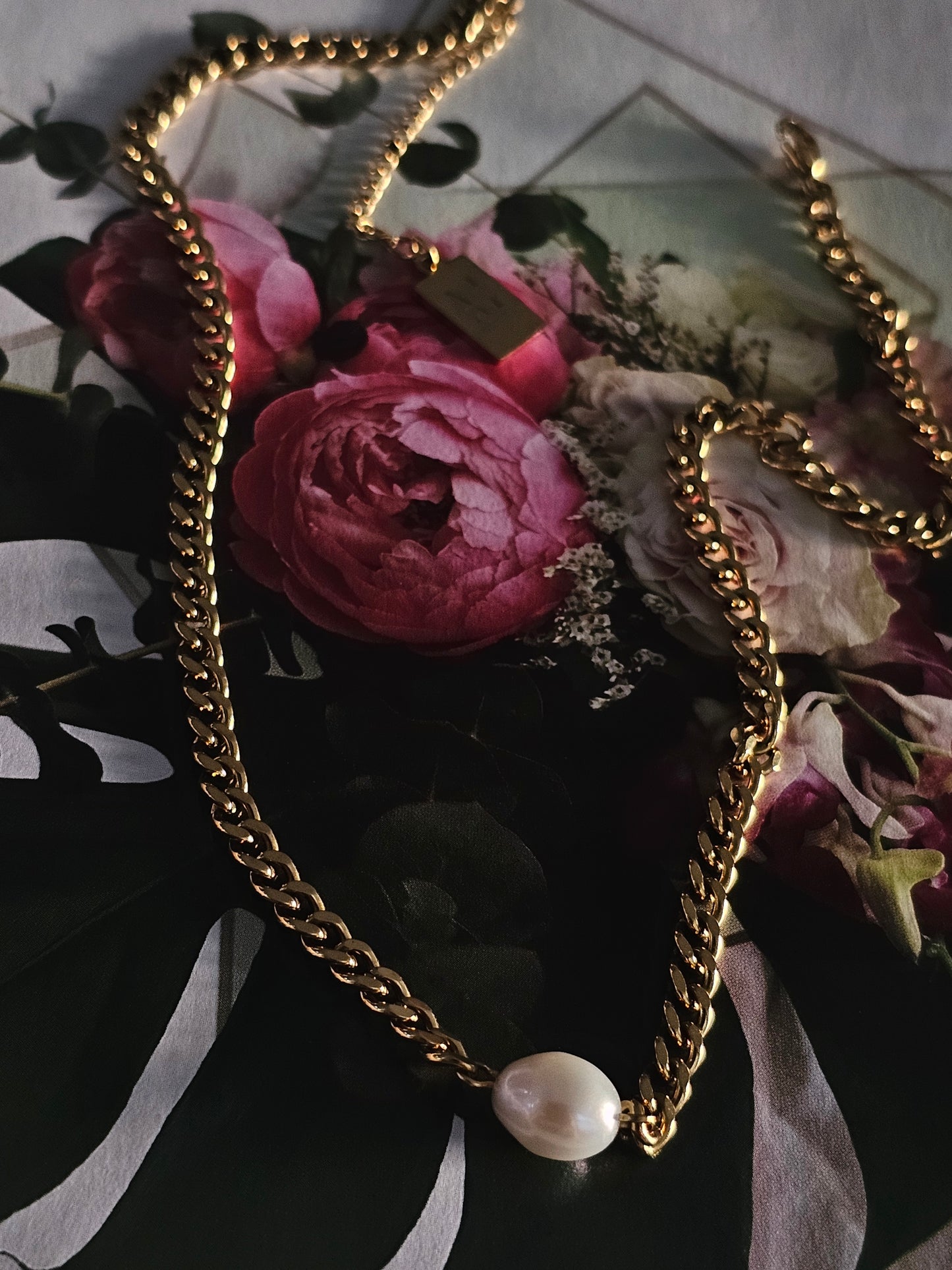 Natalie Fresh Water Pearl necklace
