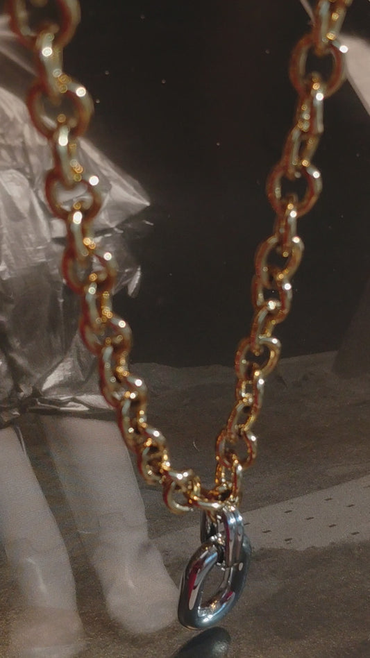 Valmont Necklace